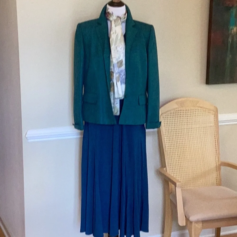 Two-Twenty Collection @blair.com deep blue knit midi dress with empire w… - Picture 8 of 13